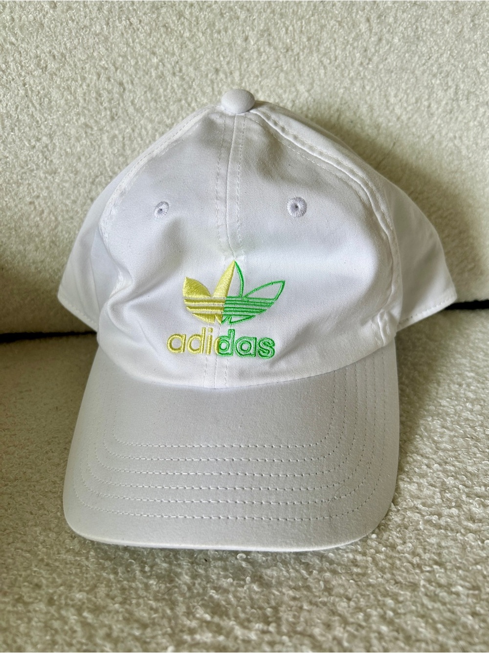 adidas RELAXED SPLIT TREFOIL STRAP-BACK HAT